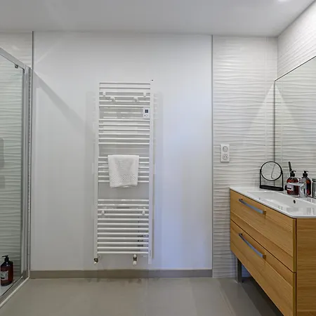 Apartamento Les Rives De La Marle - Appt Avec Parking Couvert